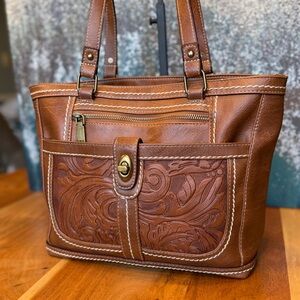 b.o.c. Litchfield Vintage Y2K Boho Style Tooled Faux Leather Bag